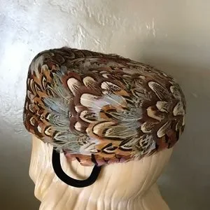 ONE-OF-A-KIND JAPANESE DESIGNER URBI ET ORBI 1950s PHEASANT FEATHER HAT URBI ET ORBI, Yokohama | Accessories | Oneofakind Japanese  main image 2